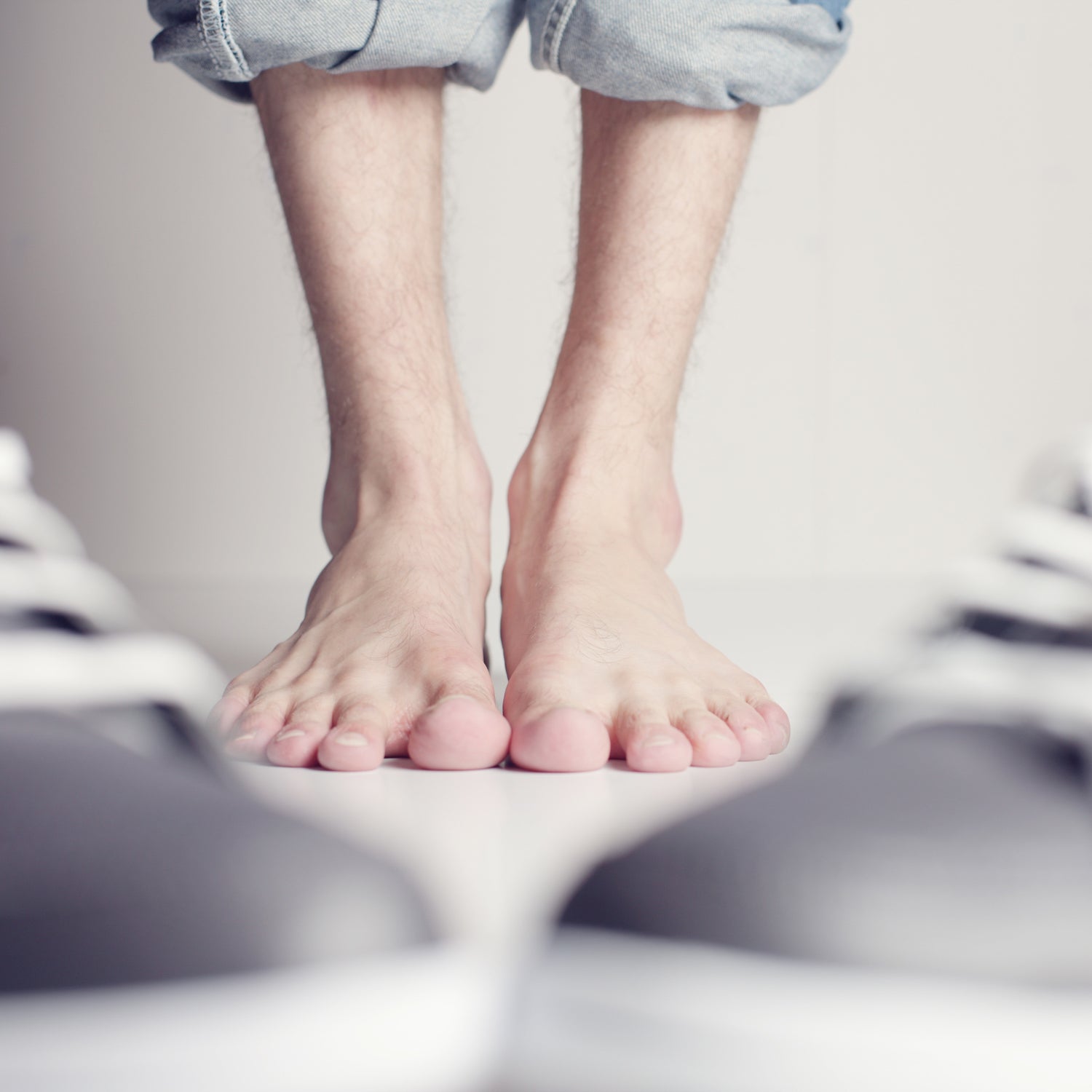 Warum orthopädische Sandalen wichtig für die Behandlung von Fußschmerzen sind